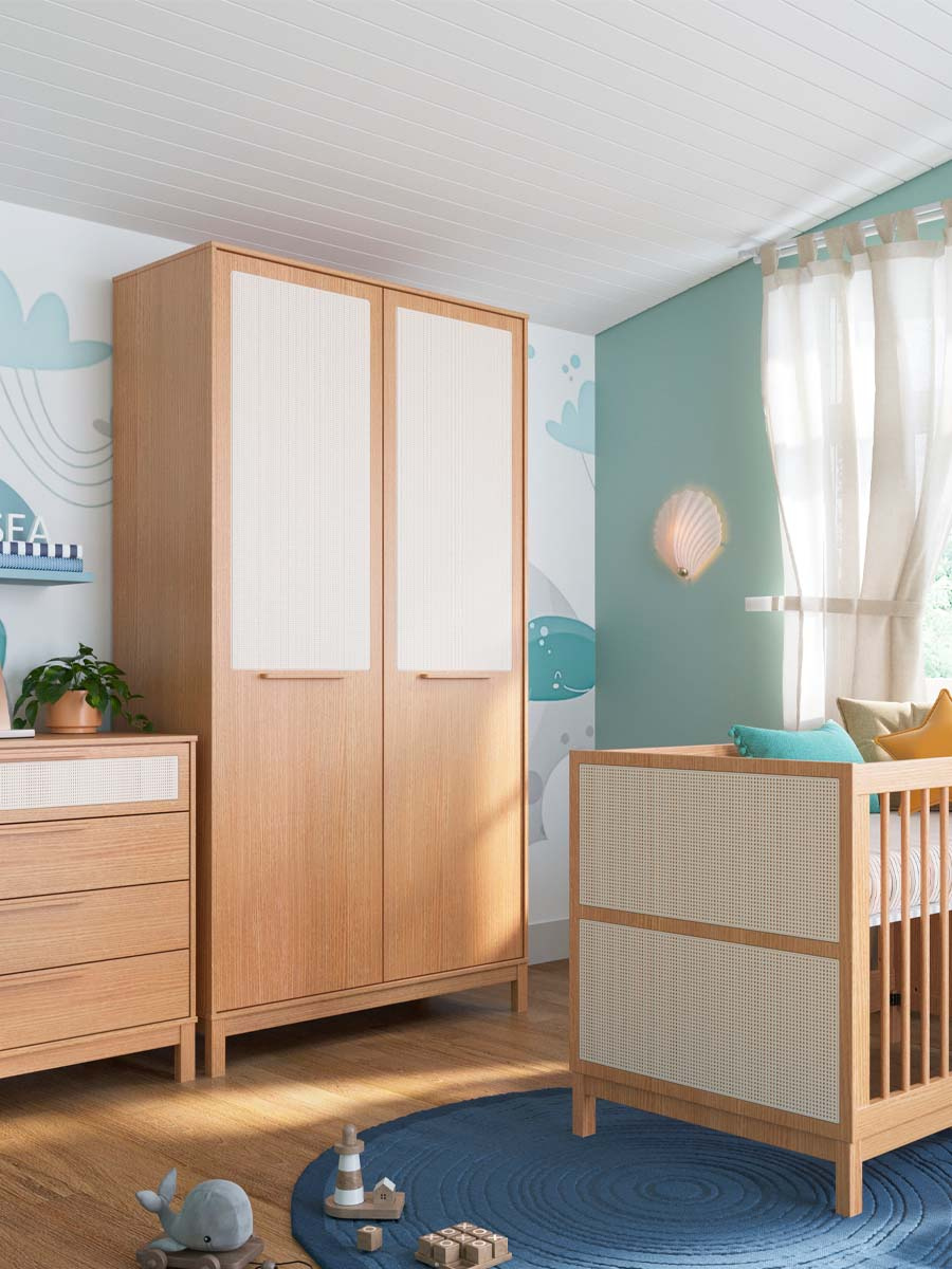 Roupeiro Indy 2 Portas Com Ratan 3 Gavetas Internas 220 x 117 x 52  cm (A x L x P) - Cor Carvalho Malva