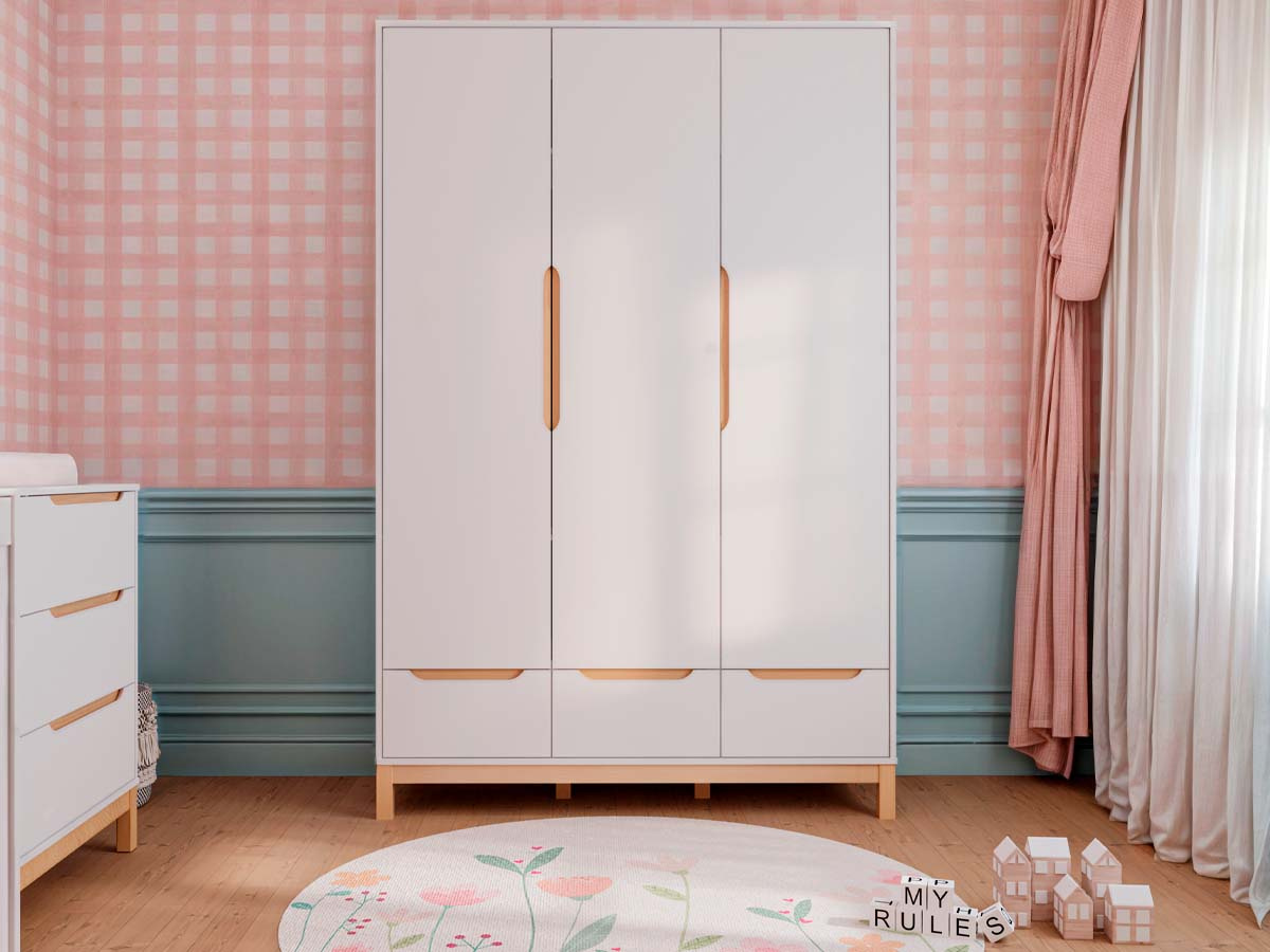 Roupeiro 3 Portas e 3 Gavetas Linha Cozy 207 x 135 x 45  cm (A x L x P) - Cor Branco Com Carvalho